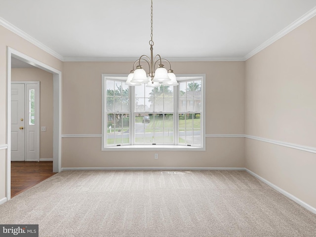 8 Taylors Farm Dr, Newark, DE 19711 - unfurnished room featuring carpet floors, a chandelier, and ornamental molding