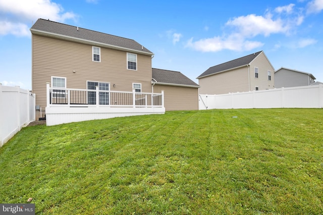 355 Old Stone Way, York, PA 17406 - back of house with a fenced backyard