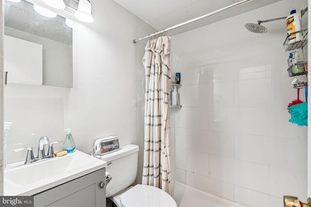 1917 Spring Garden St, Philadelphia, PA 19130 - full bath with a shower with curtain and vanity