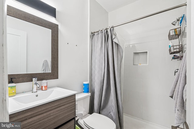 1917 Spring Garden St, Philadelphia, PA 19130 - bathroom featuring vanity and a tile shower