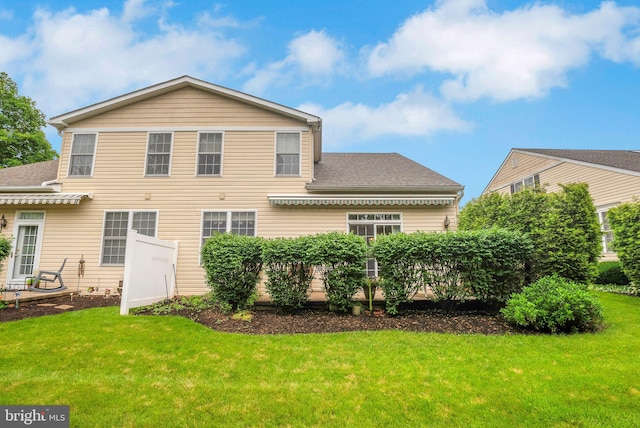 3132 Arbour Green Ct, Hatfield, PA 19440 - rear view of property featuring a yard and roof with shingles