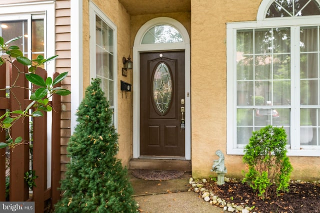 2109 Sturbridge Cmn, Holland, PA 18966 - property entrance with stucco siding