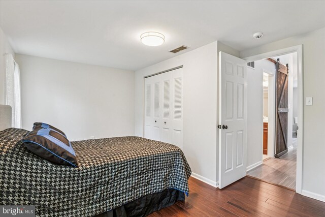 705 Westtown Cir Unit 705, West Chester, PA 19382 - bedroom featuring dark wood-style floors and a closet
