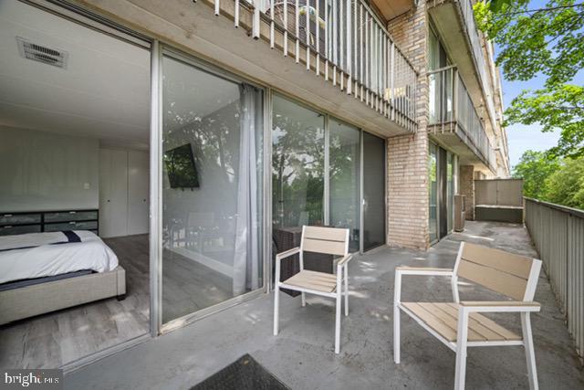 401 Cooper Landing Rd Unit 225, Cherry Hill, NJ 08002 - view of patio / terrace
