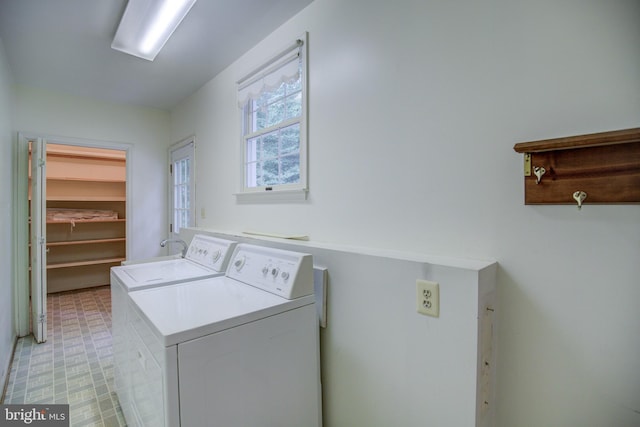 9708 S Park Cir, Fairfax Station, VA 22039 - washroom featuring washing machine and dryer and light floors