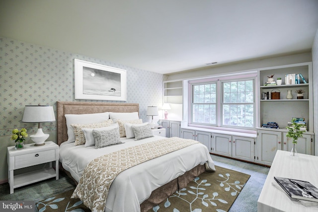 9708 S Park Cir, Fairfax Station, VA 22039 - bedroom featuring wallpapered walls and carpet