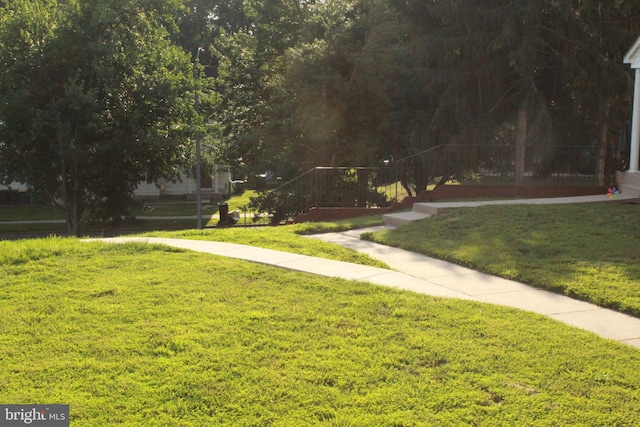 16332 Brooktrail Ct, Upper Marlboro, MD 20772 - surrounding community featuring a lawn and stairway