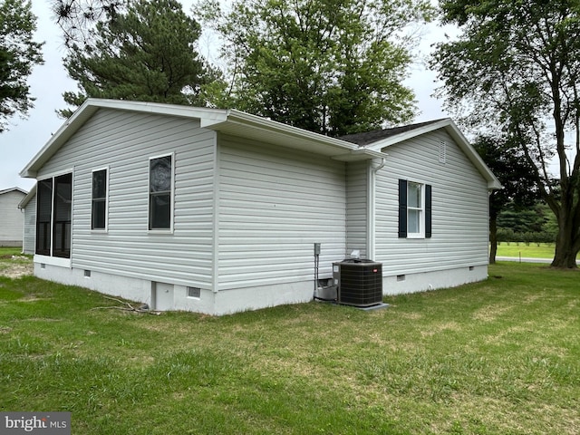 36697 W Club House Rd, Ocean View, DE 19970 - view of side of property featuring crawl space and a lawn
