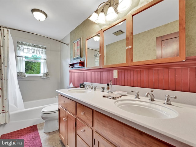 1989 Fair Rd, Schuylkill Haven, PA 17972 - full bath featuring shower / bath combination with curtain, double vanity, tile patterned floors, and a chandelier