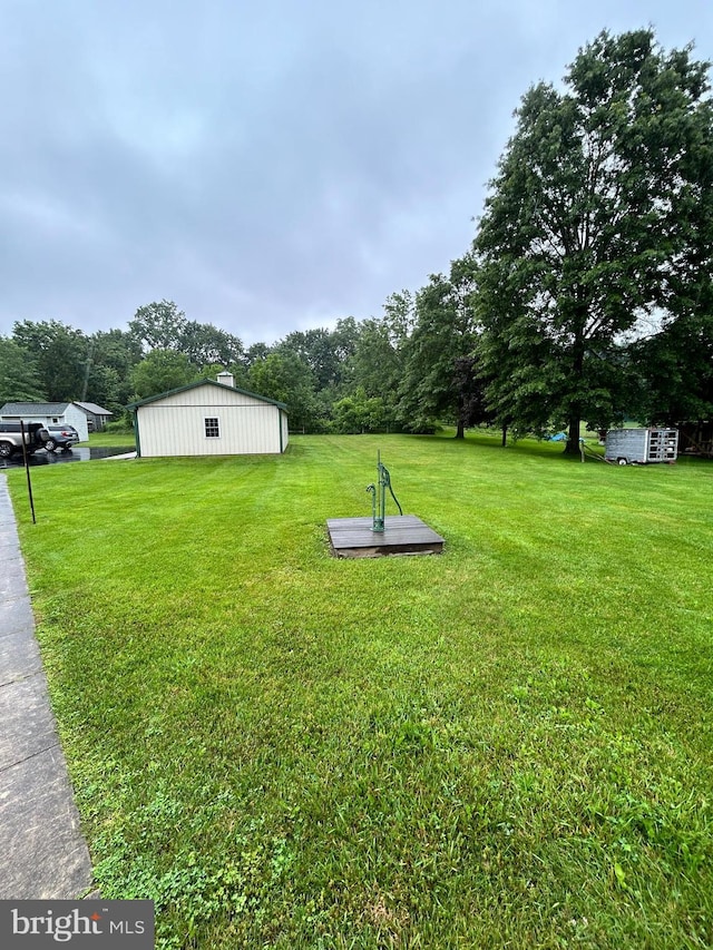 1989 Fair Rd, Schuylkill Haven, PA 17972 - view of grassy yard with an outdoor structure and a pole building