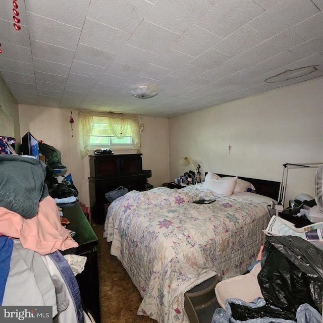 5508 Mayview Ave, Baltimore, MD 21206 - bedroom featuring carpet