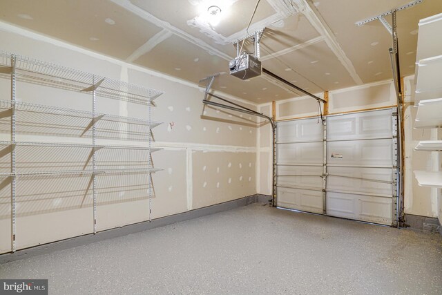 6187 Les Dorson Ln, Alexandria, VA 22315 - garage featuring a garage door opener