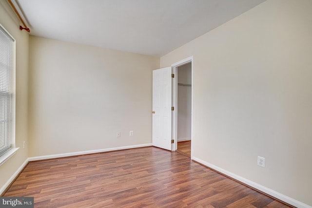 6187 Les Dorson Ln, Alexandria, VA 22315 - spare room with wood finished floors and baseboards