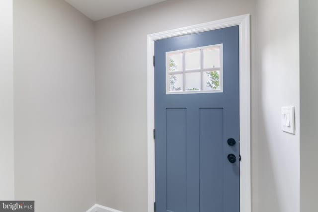 36 Melwood Ct, Sicklerville, NJ 08081 - entryway featuring baseboards