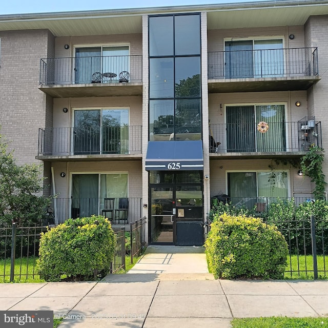 625 Chesapeake St SE Unit 206, Washington, DC 20032 - view of building exterior