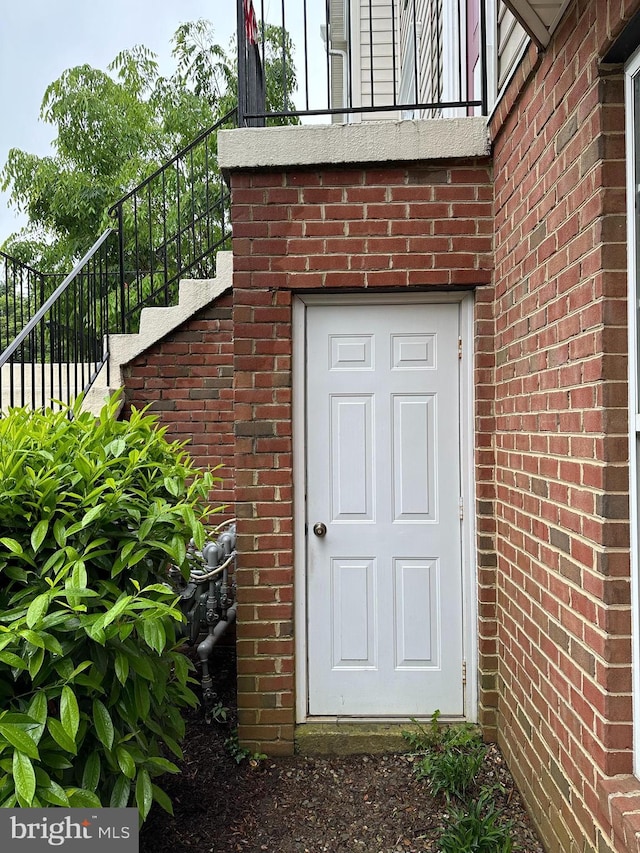 20 Harbour Heights Dr Unit 20, Annapolis, MD 21401 - property entrance with brick siding