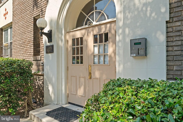 1623 Lanier Pl NW Unit 202, Washington, DC 20009 - entrance to property with brick siding