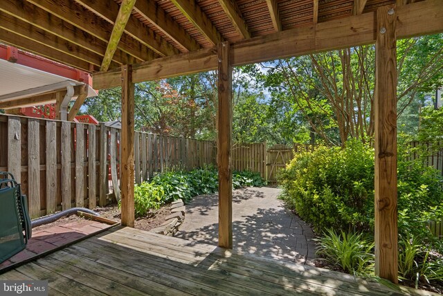 18275 Rolling Meadow Way, Olney, MD 20832 - wooden terrace featuring a fenced backyard