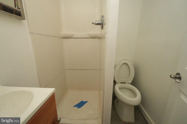 703 Baker St, Cumberland, MD 21502 - bathroom featuring a stall shower and vanity