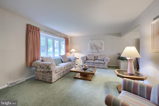 2202 Burkey Dr, Reading, PA 19610 - carpeted living room featuring baseboards
