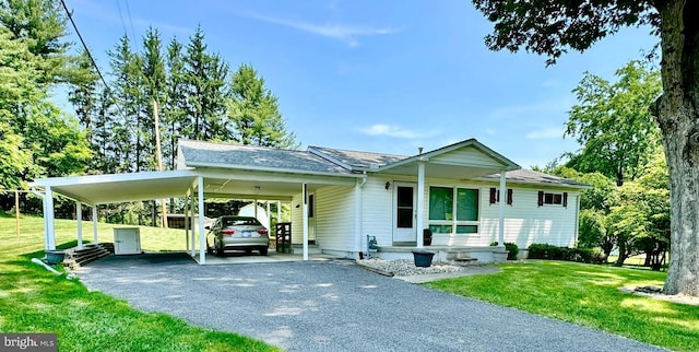 13709 Fir Tree Ln, Cresaptown, MD 21502 - view of front of home featuring driveway, a front yard, and an attached carport