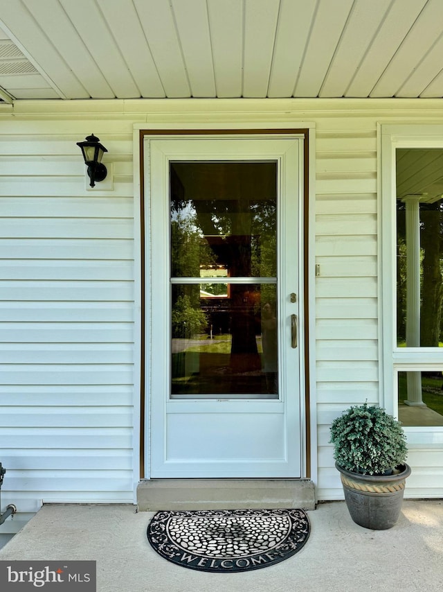 13709 Fir Tree Ln, Cresaptown, MD 21502 - property entrance