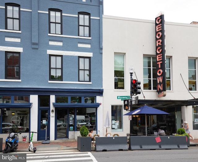 3238 P St NW, Washington, DC 20007 - view of building exterior