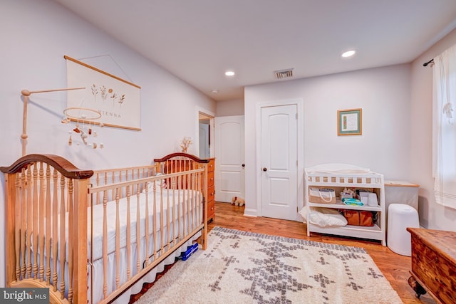 215 Murray Dr, Doylestown, PA 18901 - bedroom with wood finished floors and recessed lighting