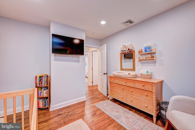 215 Murray Dr, Doylestown, PA 18901 - bedroom featuring light wood finished floors and recessed lighting