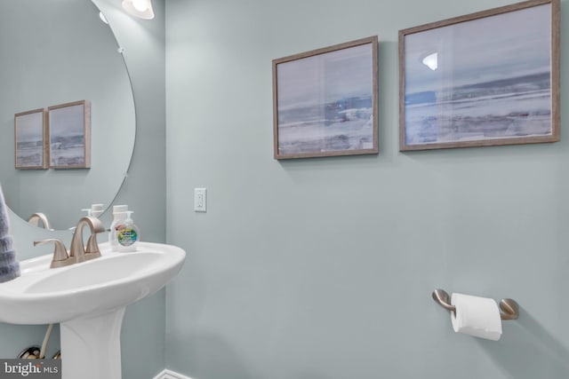 810 Broken Twig Ct, Odenton, MD 21113 - bathroom with a sink