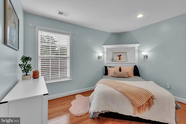 810 Broken Twig Ct, Odenton, MD 21113 - bedroom featuring wood finished floors and recessed lighting
