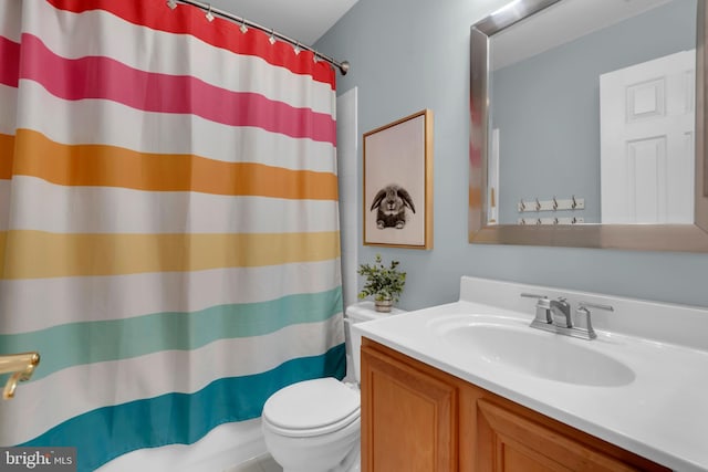 810 Broken Twig Ct, Odenton, MD 21113 - bathroom featuring vanity and a shower with curtain