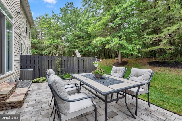 810 Broken Twig Ct, Odenton, MD 21113 - view of patio with outdoor dining area