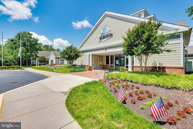 810 Broken Twig Ct, Odenton, MD 21113 - view of front facade with a porch and brick siding