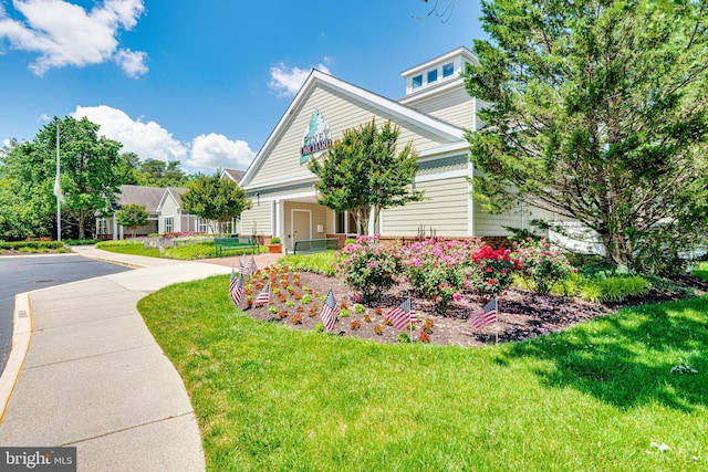 810 Broken Twig Ct, Odenton, MD 21113 - view of side of home with a yard