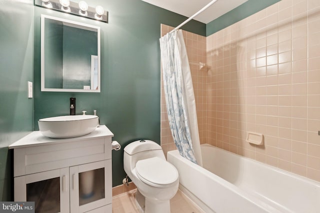 2009 Magarity Ct, Falls Church, VA 22043 - bathroom with vanity and shower / bath combo