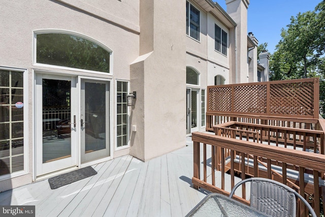 2009 Magarity Ct, Falls Church, VA 22043 - view of wooden terrace