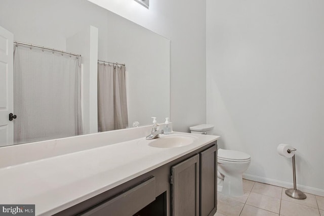 628 Talon Ct, Arnold, MD 21012 - full bath featuring tile patterned flooring, vanity, and a shower with curtain