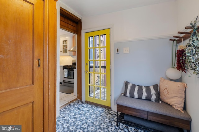 627 E Allens Ln, Philadelphia, PA 19119 - view of doorway to outside