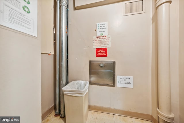 2800 Wisconsin Ave NW Unit 304, Washington, DC 20007 - detailed view of baseboards
