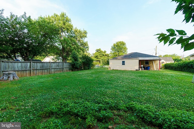 6 Carroll Rd, Catonsville, MD 21228 - view of yard