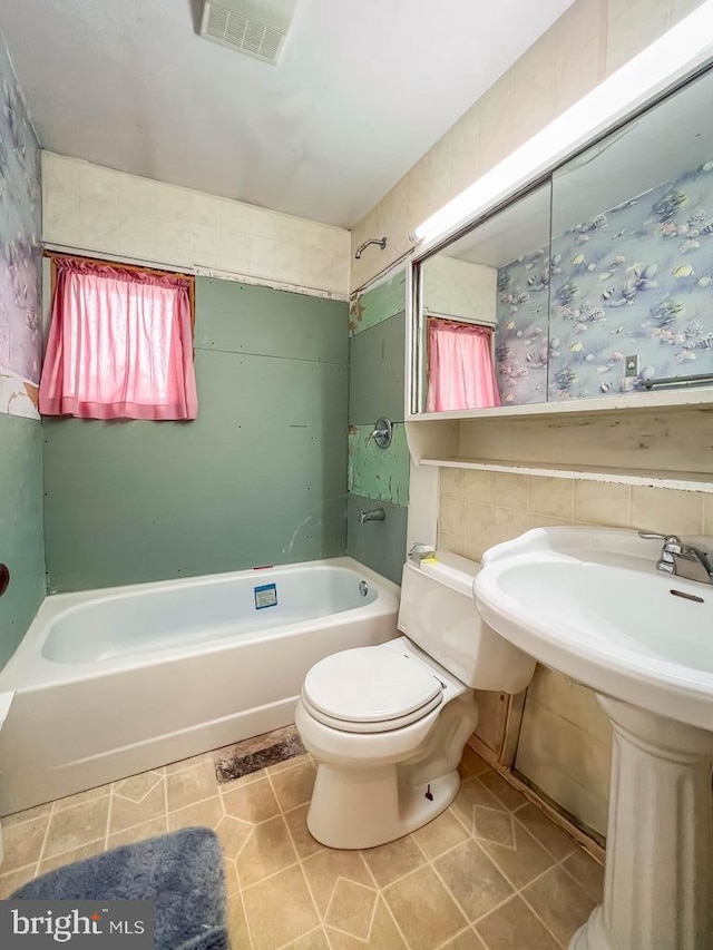 237 Lakeside Dr Unit N, Levittown, PA 19054 - full bathroom with tile patterned flooring and toilet
