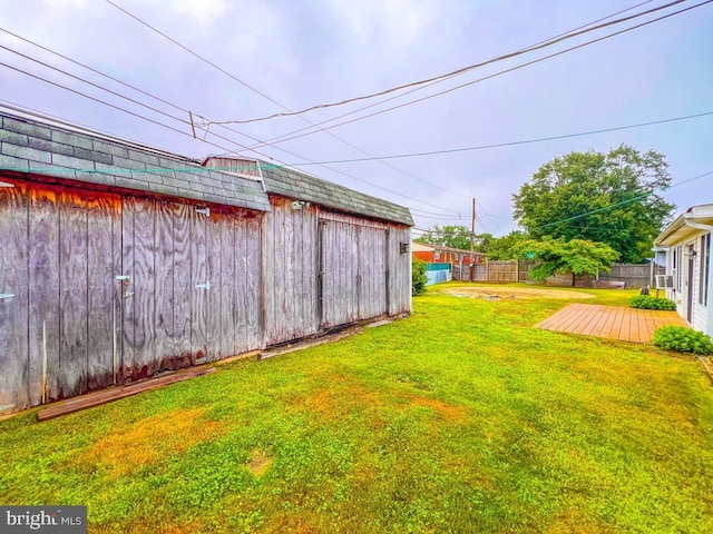 237 Lakeside Dr Unit N, Levittown, PA 19054 - fenced yard with a deck