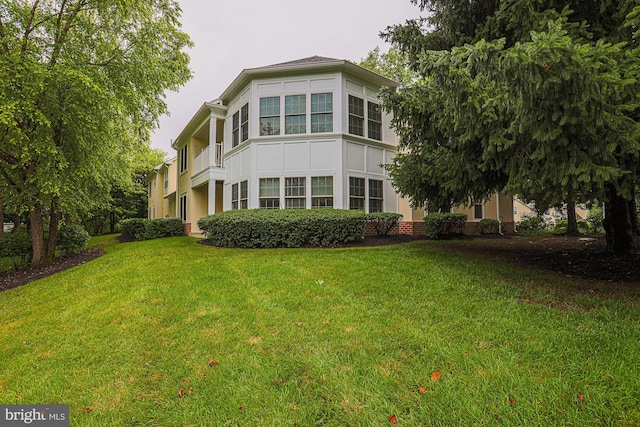 9209 Howard Square Dr Unit 9209, Pikesville, MD 21208 - view of front of house with a front yard