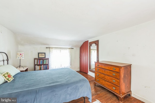 361 E Knowlton Rd, Media, PA 19063 - bedroom featuring wood finished floors and vaulted ceiling