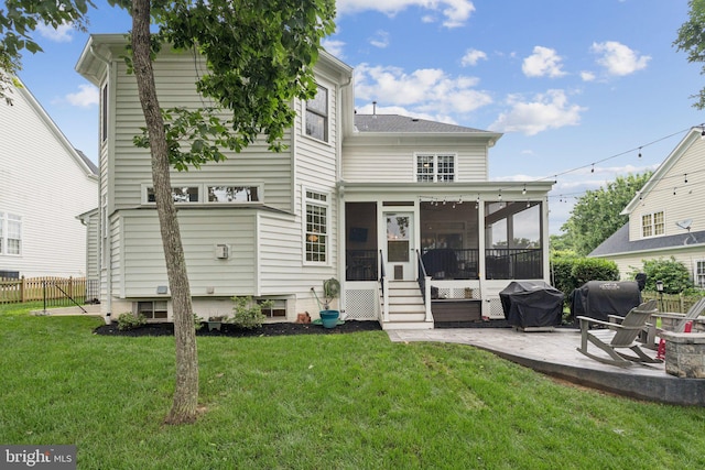 18416 Mill Run Ct, Leesburg, VA 20176 - back of property featuring a sunroom and a patio area