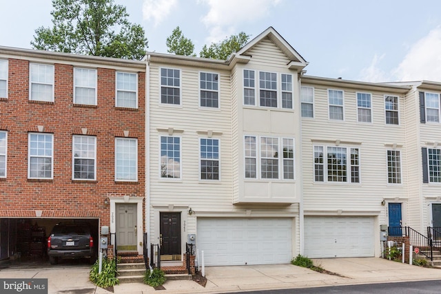 7041 Water Oak Rd Unit 42, Elkridge, MD 21075 - multi unit property featuring driveway and an attached garage