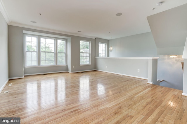 7041 Water Oak Rd Unit 42, Elkridge, MD 21075 - empty room featuring light wood-style flooring, a smoke detector, and crown molding