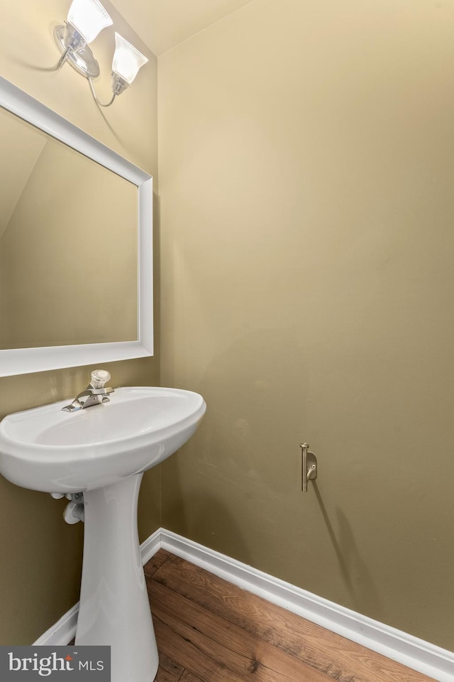 5522 Trout Run Rd, Clinton, MD 20735 - bathroom with baseboards and wood finished floors