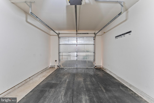 5522 Trout Run Rd, Clinton, MD 20735 - garage with a garage door opener